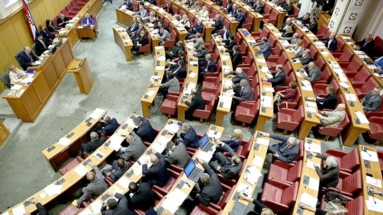 Čelnici svih najjačih stranaka odreda zadovoljni datumom izbora