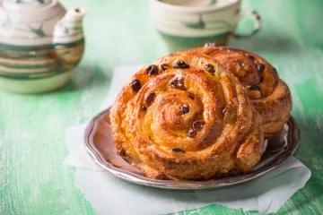 Jedni ih zovu cimet rolice, a drugi pužići s cimetom - kako god da se zvali, osvojit će vas!