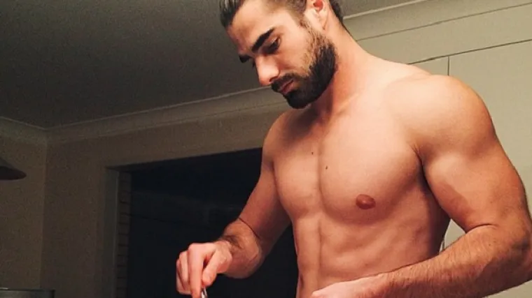 On je jedan od njih, ima i psa, a žene ga naprosto obožavaju