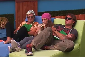 Goran i Vesna nude Mirjani svoje vozačke dozvole