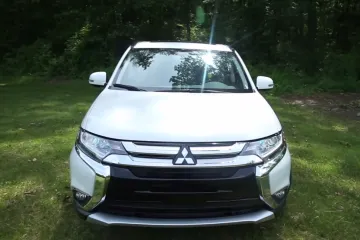 Stiže usavršena verzija Mitsubishi Outlandera