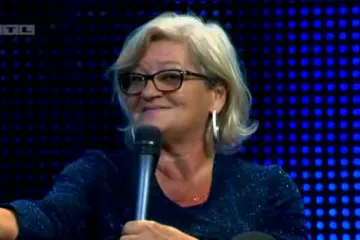 Vesna sve može objasniti Lejli - na kavi