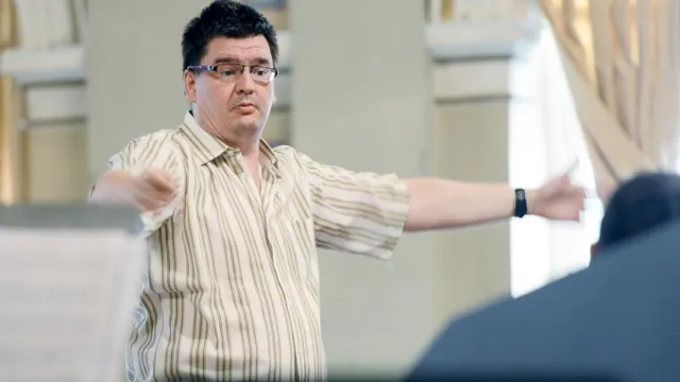 Preminuo istaknuti hrvatski dirigent Saša Britvić