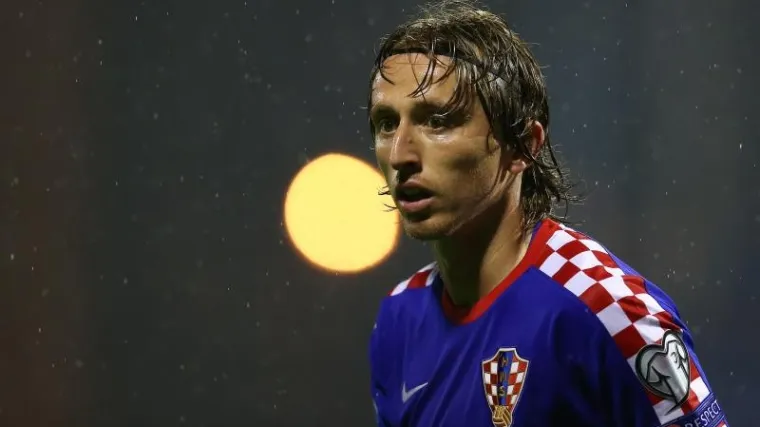 Hrvatska nakon Mandžukića ostala i bez Modrića!