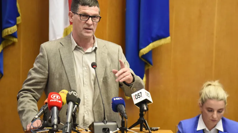 Vrijeđanja na zadarskom Gradskom vijeću: Sinovčić SDP-ovu zastupnicu nazvao - guskom!?
