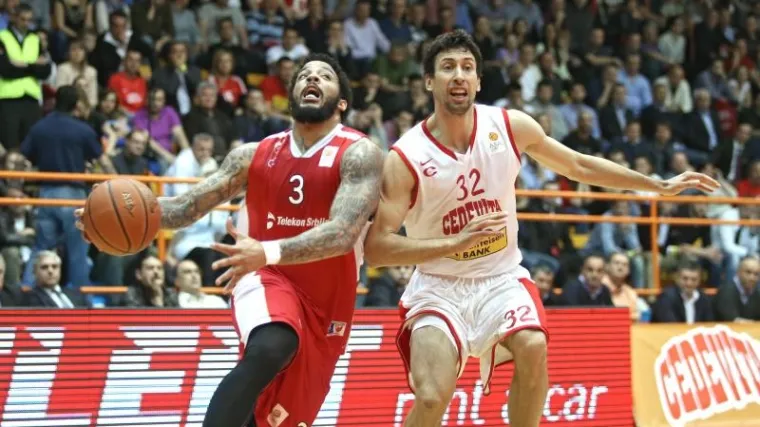 Za napu&scaron;enog Amerikanca to je - s*anje!