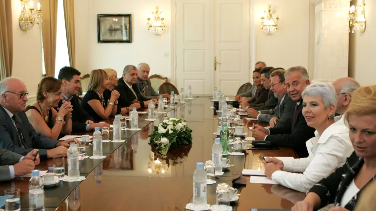 Milanović doživio napad kakvom se nije nadao: 'On je Sanaderov čovjek!'