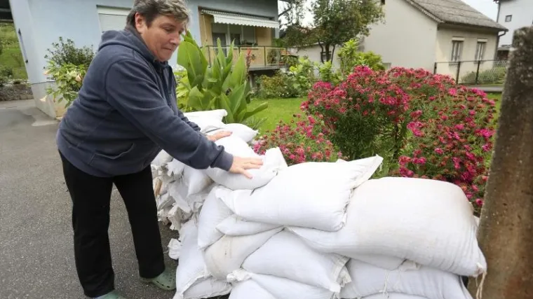 Meteoalarm izdao crveno i narančasto upozorenje, Karlovac spremno očekuje vodni val!
