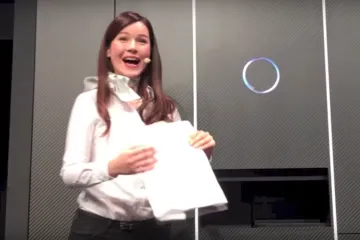 Laundroid umjesto vas pere, suši i slaže odjeću