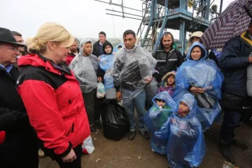 Predsjednica najavila podizanje ograde na hrvatskoj granici