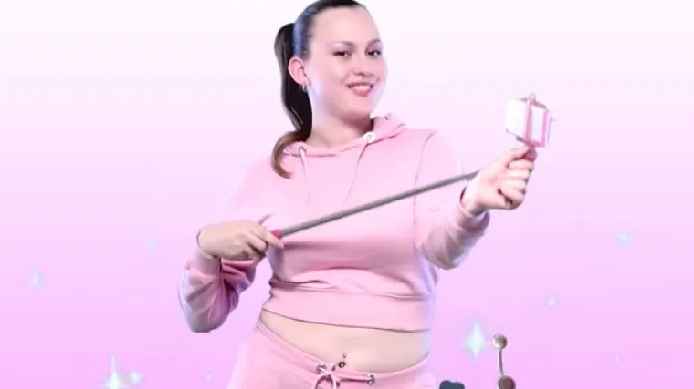 Predstavljamo vam aerobik sa selfie-štapom!