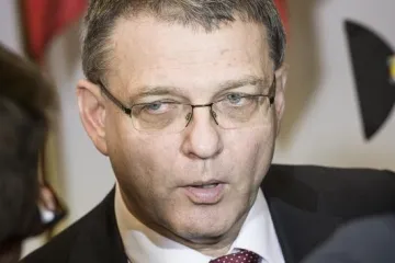 'Ne šaljemo vojsku na mađarsku granicu, češki vojnici će pomoći Mađarskoj u zbrinjavanju izbjeglica'