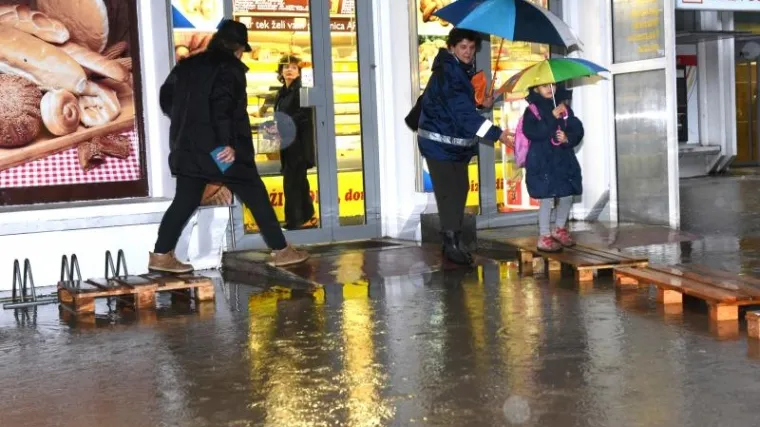 Građani plaćaju oborinsku odvodnju koja ne postoji