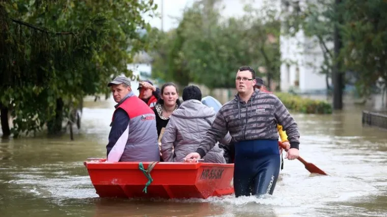 "Ovo je užas, Bože, kad će ovo stati..."