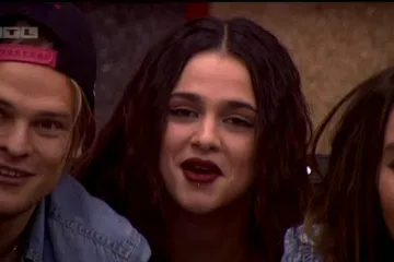 Pogledajte kako se Soraja obratila stanarima