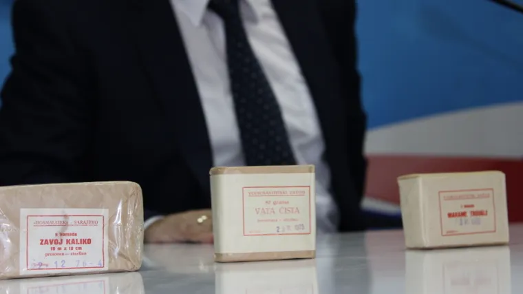 U banjolučkoj bolnici koriste zavoje poput onih iz bitke na Neretvi