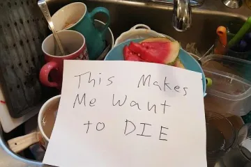 NESNOSNO! 21 sitnica koja može naprosto izludjeti uredne ljude