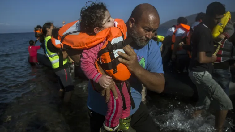 Vi&scaron;e od 500.000 migranata i izbjeglica stiglo u Grčku: 'Svi žele očajnički nastaviti put'