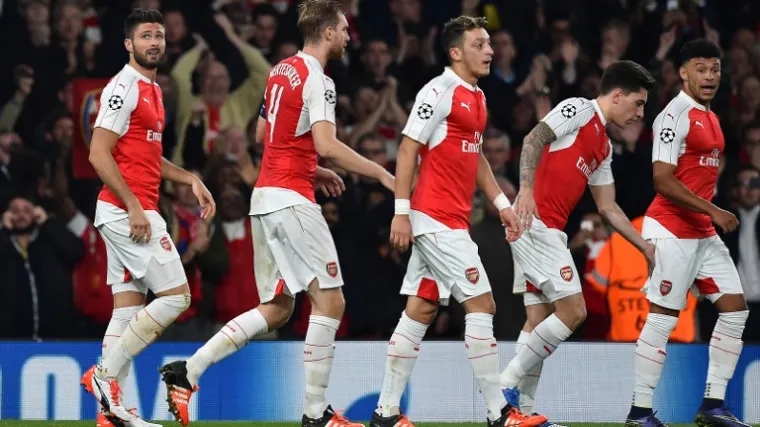 Giroud i &Ouml;zil potopili Bayern!