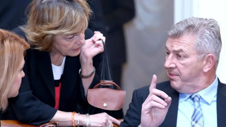 SDP i HNS kampanju financiraju iz kredita, Ostojiću prioritet izbjeglička kriza