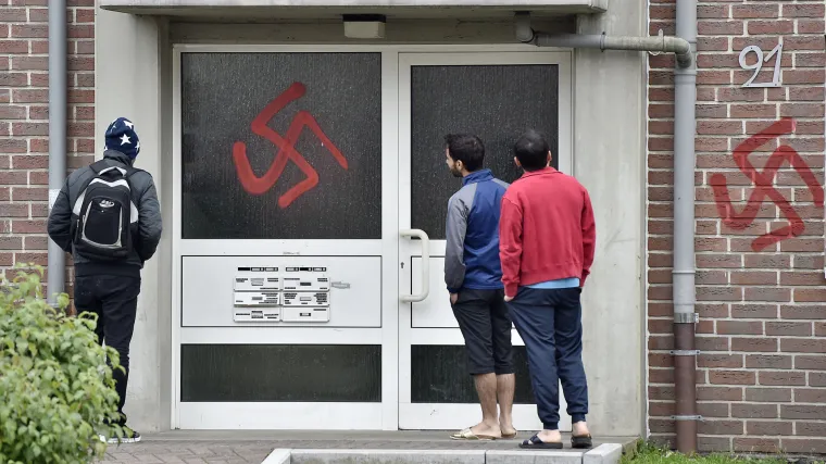 Njemačka policija uhitila grupu desničara: sumnja se da su pripremali atentate na izbjeglice