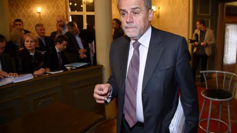 "Tko vam je rekao da dolazi? Mogli su se oni babi svojoj predstavit"