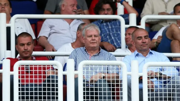 'On ima dva potpuno oprečna kriterija prosudbe'