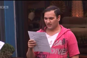 Mika i Tina vježbaju za igrokaz