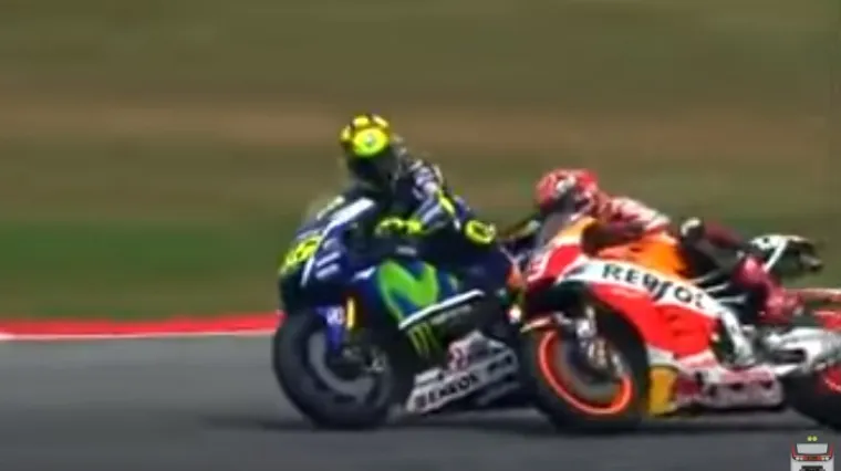 Incident u Moto GP-u: Rossi nogom srušio Marqueza
