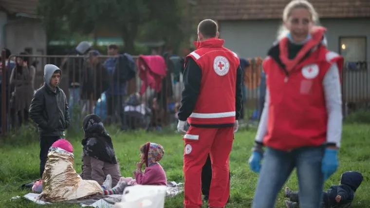 Pomozite, zalihe deka za izbjeglice se smanjuju