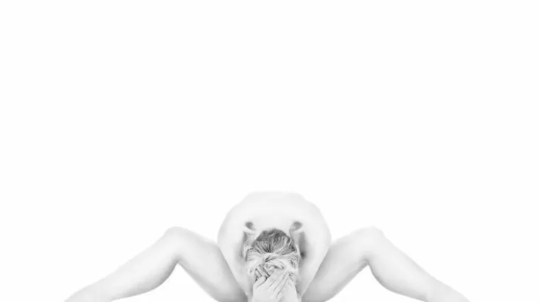 Snaga i moć ženskog oblika kroz seriju crno-bijelih fotografija