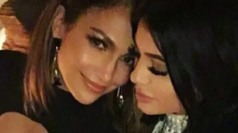 Jennifer Lopez i Kylie Jenner poharale Instagram
