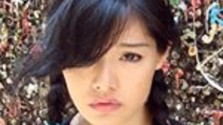 Mlada vilionistica godinama privlači seksualne manijake