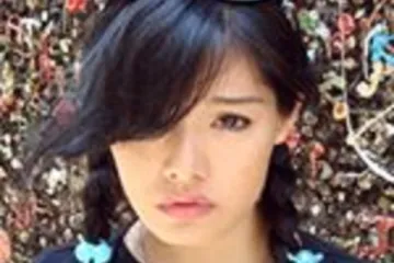 Mlada vilionistica godinama privlači seksualne manijake