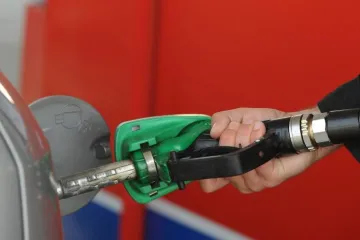 Eurosuper na najnižoj cijeni unatrag devet mjeseci, a i vozači autoplina mogu biti zadovoljni