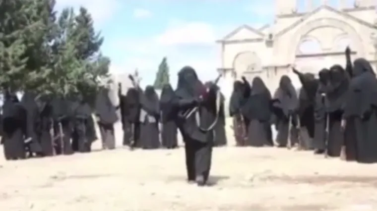 ISIS u problemima: regrutiraju žene u bombaše samoubojice jer im ponestaje djece