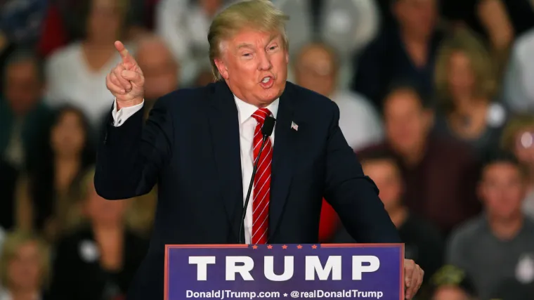 Donald Trump &scaron;okirao novom izjavom: 'Muslimanke nose burke da se ne moraju &scaron;minkati, lak&scaron;e je'