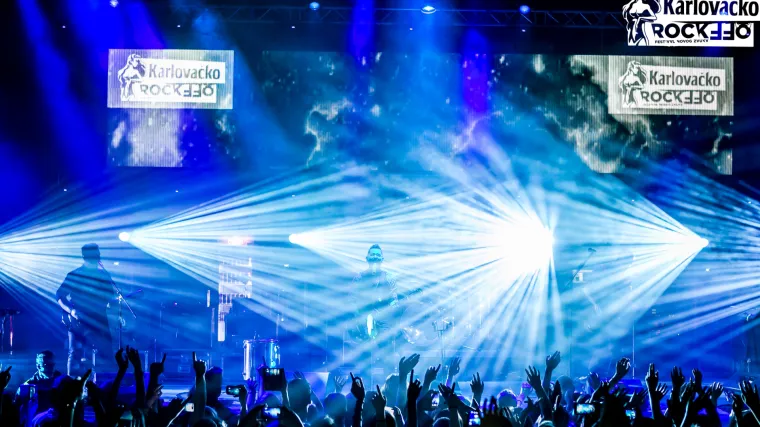 Vatra održala koncert karijere u Domu sportova!