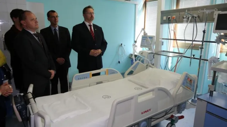 Riječki KBC opremljen s osam novih respiratora najsuvremenije tehnologije