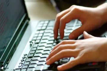 UDUĆNOST JE... U sljedećih 20-ak godina računala bi mogla zamijeniti 90 posto novinara