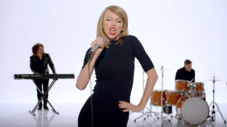 On tvrdi da je pravi autor njezina hita 'Shake it Off'