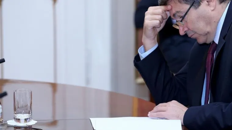 Nekoliko dana uoči izbora, Ministarstvo obrazovanja zapo&scaron;ljava dvadesetak novih ljudi