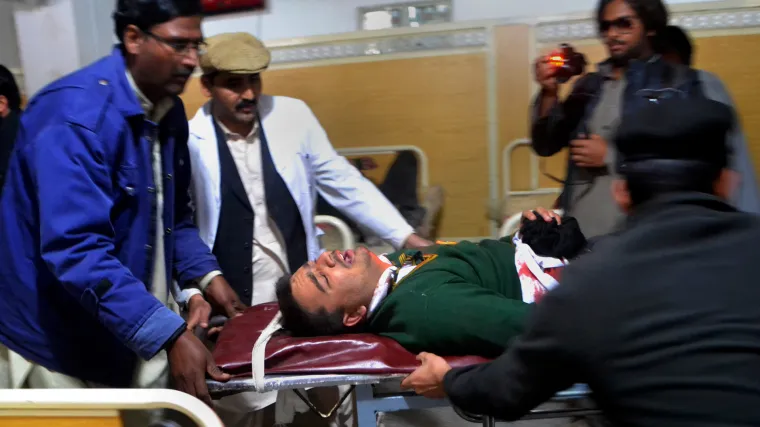 Sru&scaron;ila se tvornica u Pakistanu: poginulo najmanje deset osoba, a njih jo&scaron; 150 je zarobljeno pod ru&scaron;evinama!