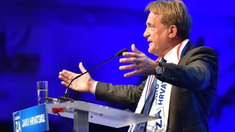 "&Scaron;to će nam kukuriku pivac koji je očerupan i operu&scaron;an? Niti kukuriče niti skače"