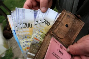 Konverzija CHF kredita ne bi trebala utjecati na kreditnu sposobnost banaka