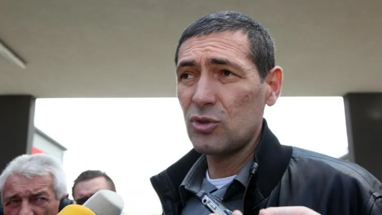 Ne mogu vjerovati da netko u kampanji na nizak način koristiti fotografije s Gotovinom