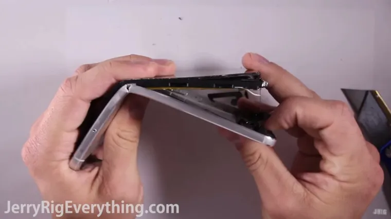 Nexus 6P ima kućište gore i od iPhonea 6 Plus