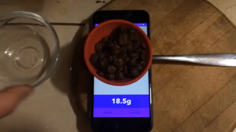 I vi možete pretvoriti svoj iPhone u vagu