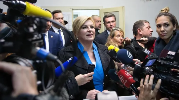 Predsjednica Grabar-Kitarović obavila svoju dužnost: 'Danas biramo sudbinu za iduće četiri godine'
