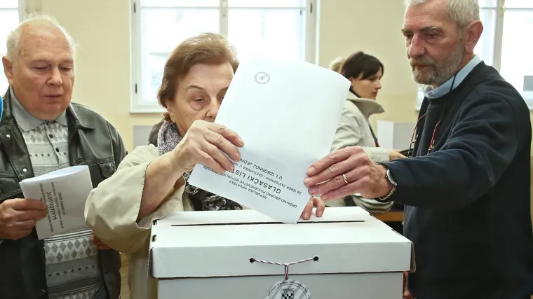 Do 11 i 30 glasovalo 120.000 birača više nego 2011.: najbolji odaziv u Varaždinu, najmanja izlaznost u Sl. Brodu